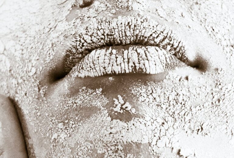 Dlaczego skóra swędzi?