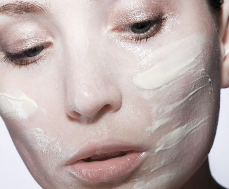 Krem mocno nawilżający – sprawdź te propozycje