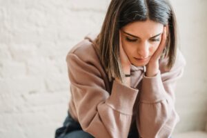 body shaming - dziewczyna, która się przejmuje